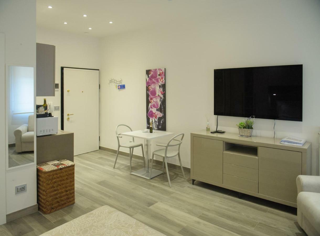 Andrea Luxury Apartments Strada Maggiore Studio 1 Bologna Eksteriør bilde