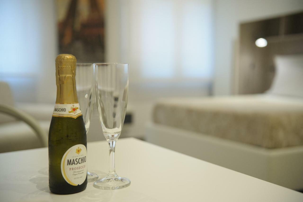 Andrea Luxury Apartments Strada Maggiore Studio 1 Bologna Eksteriør bilde